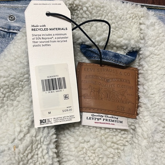 Levis Premium Trucker Sherpa Jean Jacket Stonebridge light wash NWT NEW - Picture 8 of 8